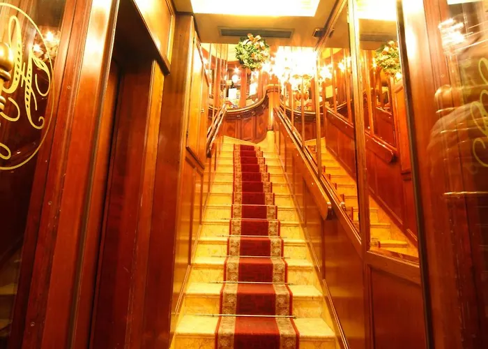 Hotel Lux Venise